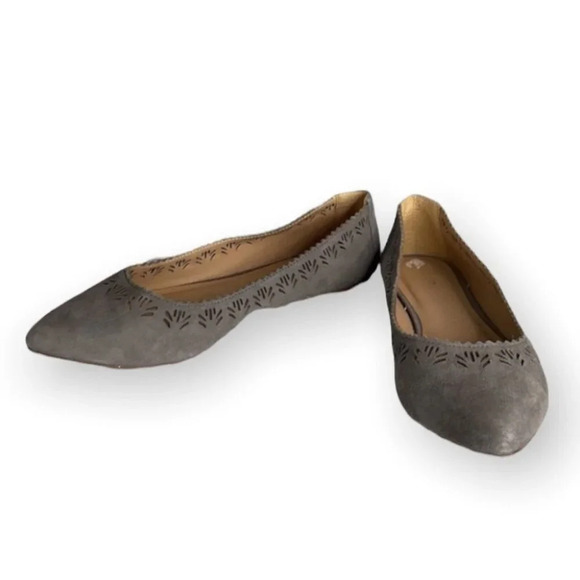 JOES JEANS Pointed Toe Ballet Flats Grey Genuine Suede Laser Cut Slip On 10 - Picture 2 of 12